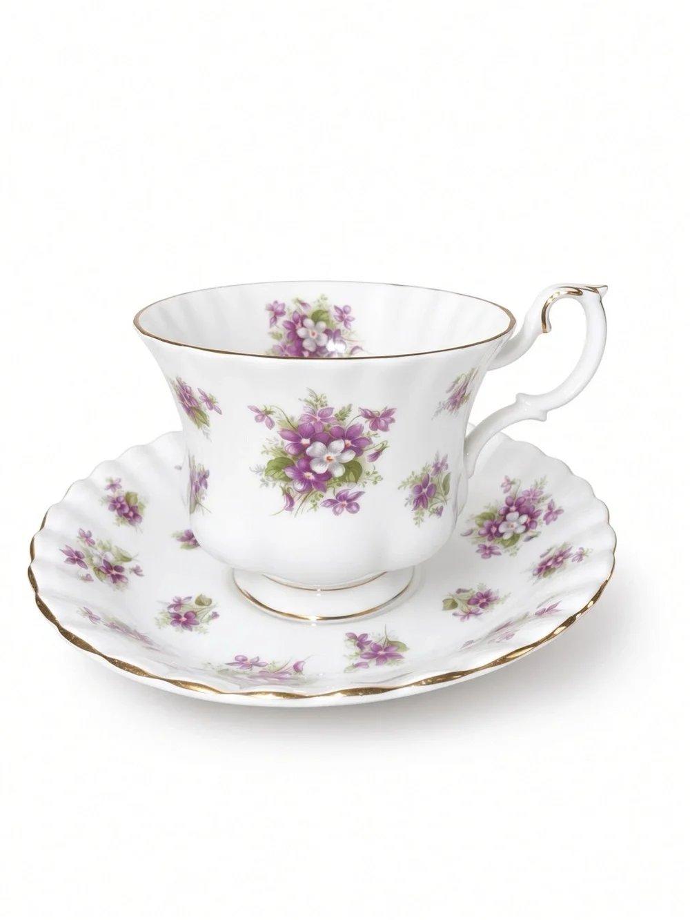 ROYAL ALBERT Sweet Violets Bone China Teacup & Saucer – England